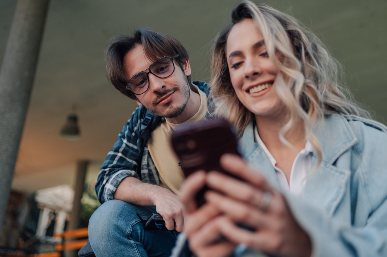 Mastering Facebook Ads: Tips from $100K+ Campaigns
